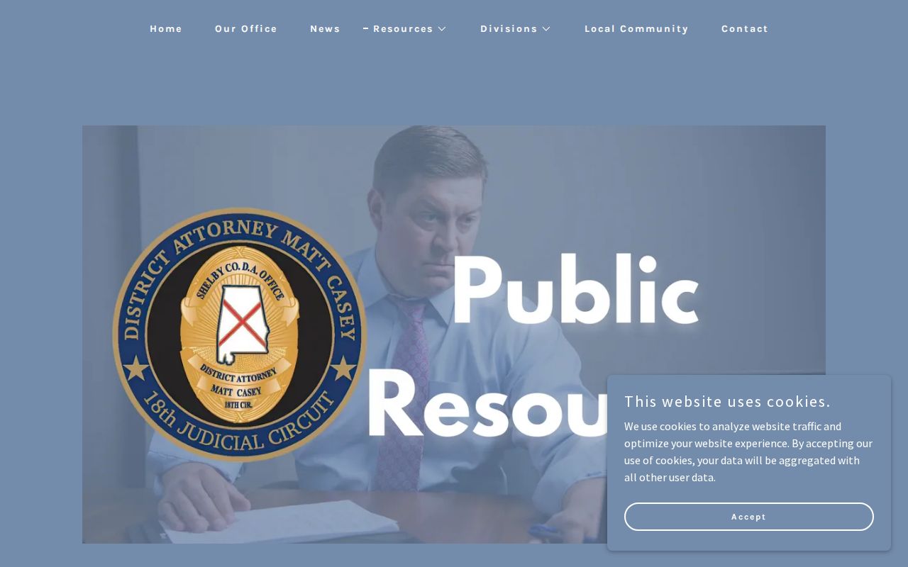 Calhoun County VINELink screenshot showing a Shelby County district attorney page explaining AlaVINE